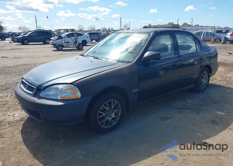 1998 Honda Civic Dx from USA, damaged, VIN JHMEJ6622WS013472